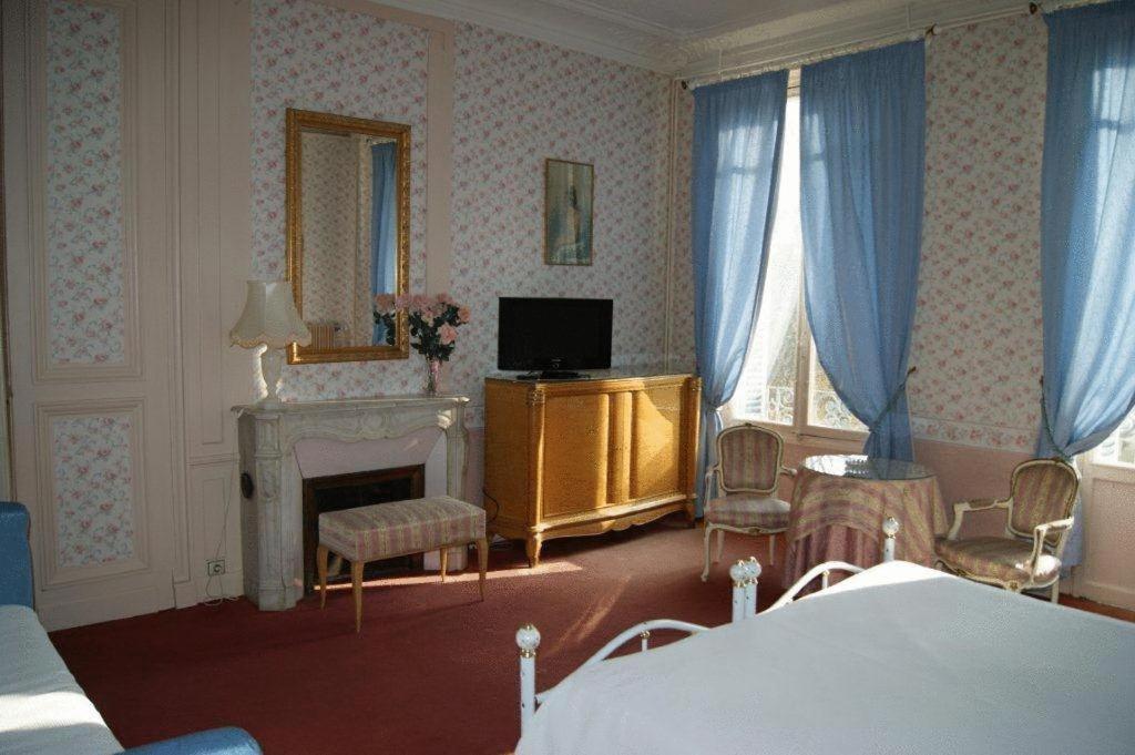 Castel Albertine